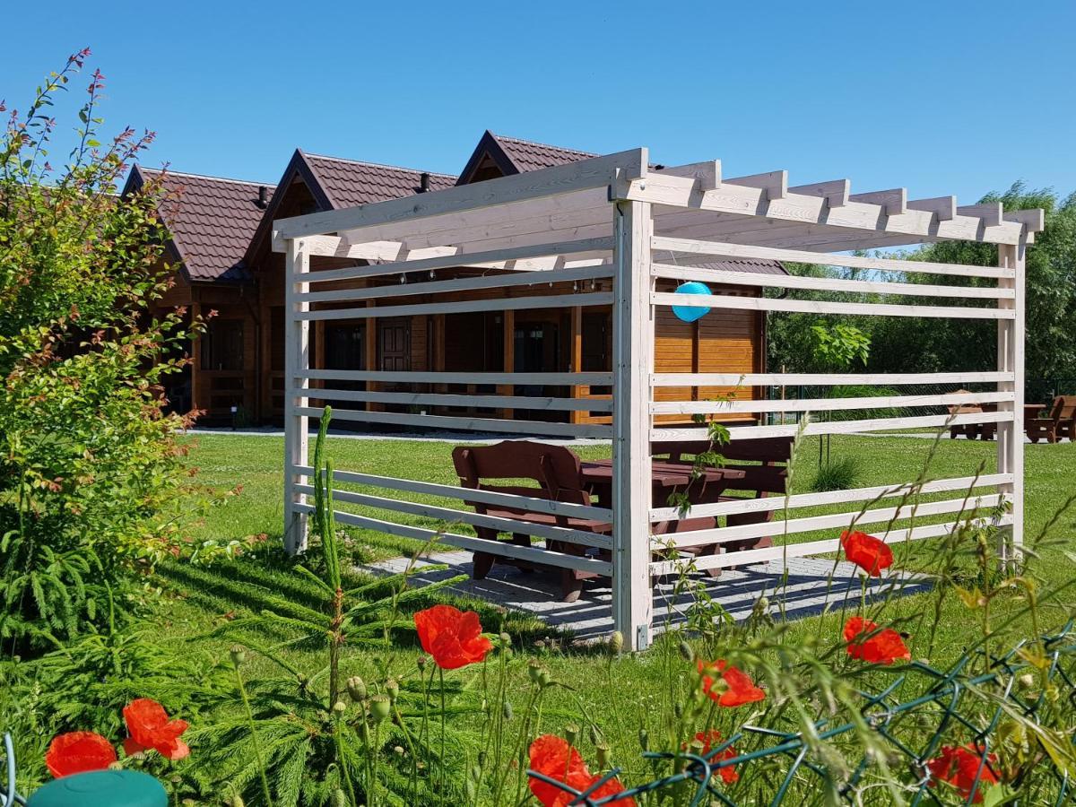 Domki Morskie Opowiesci Mikoszewo Exterior foto